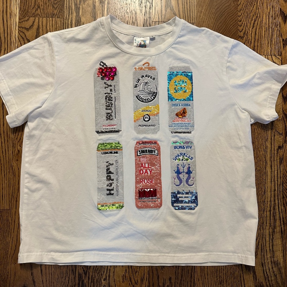 queen of sparkles seltzer tee size small